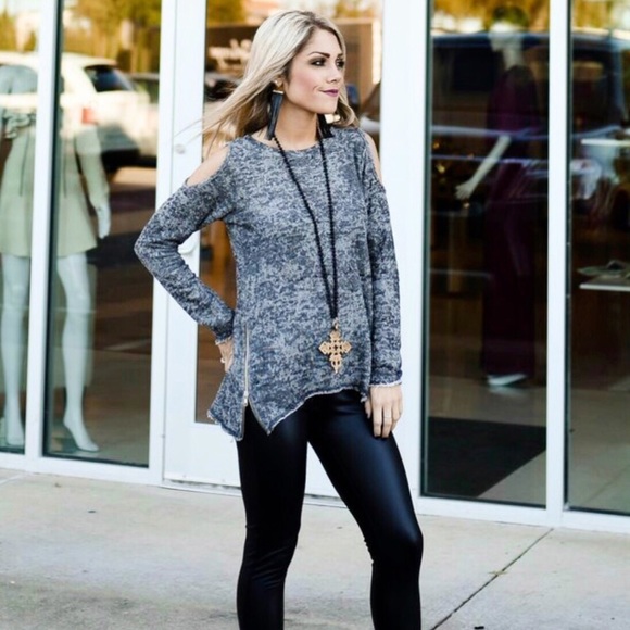 Meet your Posher 🙋‍♀️ Hi! I’m Kali! - Picture 6 of 8